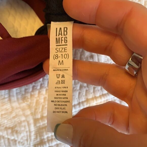 new IAB MFG Namaste Wine Sport Bra M - Picture 5 of 5
